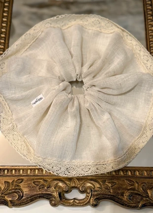 Scrunchie romantique XXL, marca: faconlyne, estado: Novo com etiquetas, €15.00, €16.45 inclui Proteção do Comprador Pro