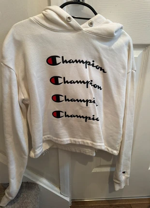 Woman’s Champion Crop Hoodie, brand: Champion, condition: Very good, size: S / 8, £12.00, £13.30 includes Buyer Protection