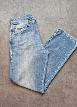 Pantalon Jean's Wrangler Texas stretch taille W32L32 FR42, brand: Wrangler, condizioni: Ottime, taglia: IT 42 | W32, €18.00, €19.60 include la Protezione acquisti Pro