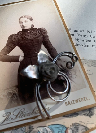 Brosche 🥀Vintage floral Ornamente Rose 🥀 Antik Schmuck , merk: Vintage, staat: Heel goed, € 39,00, € 41,65 inclusief Kopersbescherming