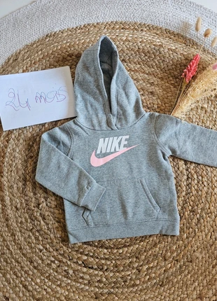 Pull nike, marque: Nike, état: Très bon état, taille: 18-24 mois / 86 cm, 8,00 €, 9,10 € Protection acheteurs (Pro) incluse