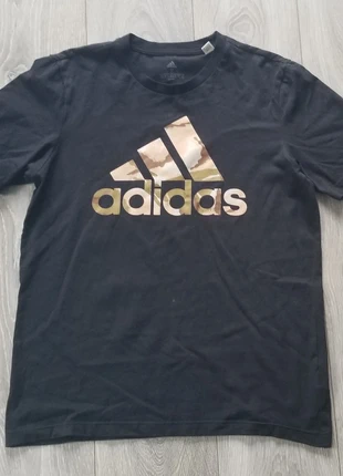 T shirt Adidas noir S, brand: adidas, condizioni: Ottime, taglia: S, €5.00, €5.95 include la Protezione acquisti