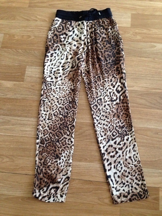 Pantalon satin leopard 1