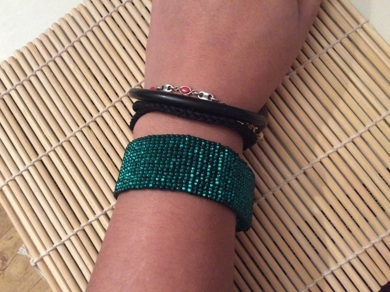 Bracelet perles vert ethnique  2
