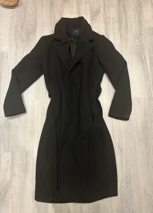 Trench long noir, marque: Kiabi, état: Très bon état, taille: M / 38 / 10, 25,00 €, 26,95 € Protection acheteurs incluse