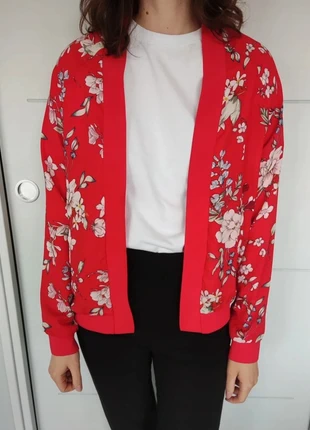 Veste Bomber fleurie, merk: Pimkie, staat: Heel goed, maat: S / 36 / 8, € 7,00, € 8,05 inclusief Kopersbescherming