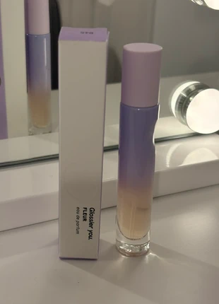Glossier Fleur EDT, brand: Glossier, condition: New with tags, £20.00, £21.70 includes Buyer Protection