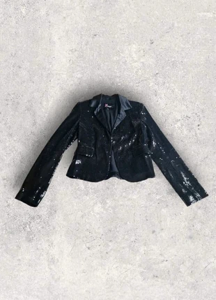 Veste blazer fêtes noir a sequins Sinéquanone col satiné taille 38, marque: Sinéquanone, état: Très bon état, taille: M / 38 / 10, 35,00 €, 37,45 € Protection acheteurs incluse