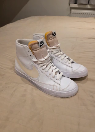 Buty damskie nike 42, marque: Nike, état: Très bon état, taille: 42, 15,00 €, 16,45 € Protection acheteurs incluse