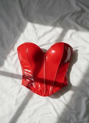 Corset Bustier Rouge Passion Vinyle Brillant Cœur #0064, brand: Scarlet Temptation, condition: Very good, size: M / 38 / 10, €31.99, €34.29 includes Buyer Protection