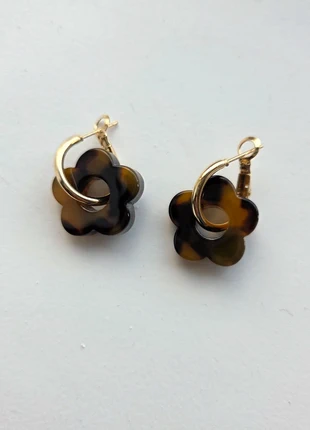 Oorbellen goudkleurig bloem nieuw, merk: My Jewellery, staat: Nieuw zonder prijskaartje, € 5,00, € 5,95 inclusief Kopersbescherming