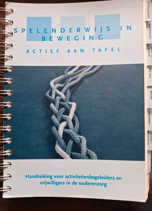 Spelenderwijs in beweging aan tafel, état: Bon état, 4,00 €, 4,90 € Protection acheteurs incluse