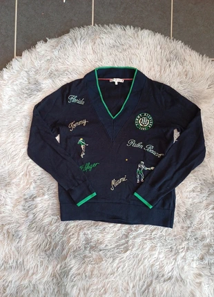 Pull tommy hilfiger col en V couleur bleu marine pour homme taille S en très bon état, marque: Tommy Hilfiger, état: Très bon état, taille: S, 24,00 €, 25,90 € Protection acheteurs incluse