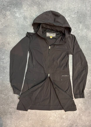 Veste mi-saison Eddie Bauer femme XS noire, marque: Eddie Bauer, état: Très bon état, taille: XS / 34 / 6, 10,00 €, 11,20 € Protection acheteurs incluse