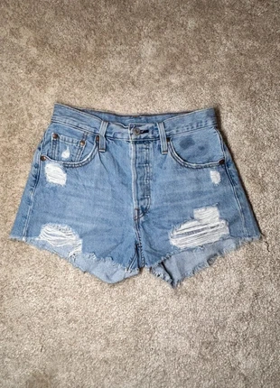 👖Short Lévis 501 blanc clair denim en jean W25, marque: Levi's, état: Très bon état, taille: XS / 34 / 6, 25,00 €, 26,95 € Protection acheteurs incluse