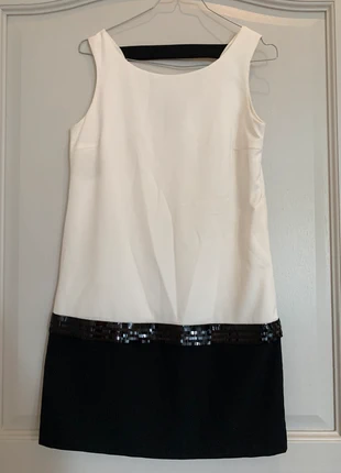 Robe Noire et blanche , merk: Etam, staat: Heel goed, maat: XS / 34 / 6, € 7,00, € 8,05 inclusief Kopersbescherming