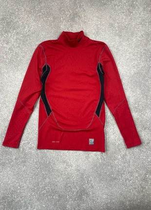 T-shirt de compression Nike pro combat rouge et noir rare boxe., marque: Nike, état: Très bon état, taille: S, 29,90 €, 32,10 € Protection acheteurs incluse