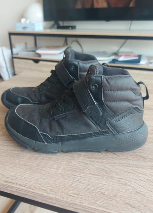 Baskets montantes imperméables Neewfeel Decathlon, marke: Newfeel, zustand: Sehr gut, größe: 30, 12,00 €, 13,30 € inklusive Vinted-Käuferschutz