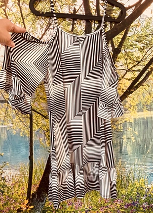 Zomerjurkje tunieken met open schouders, estado: Muito bom, tamanho: L / 40 / 12, €8.00, €9.10 inclui Proteção do Comprador