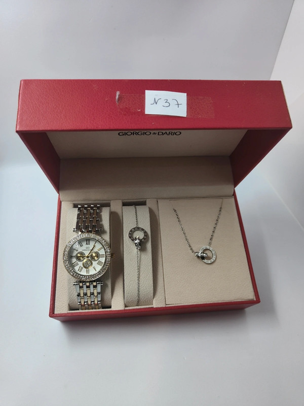 Coffret montre femme avec collier et bracelet en acier inoxydable 3