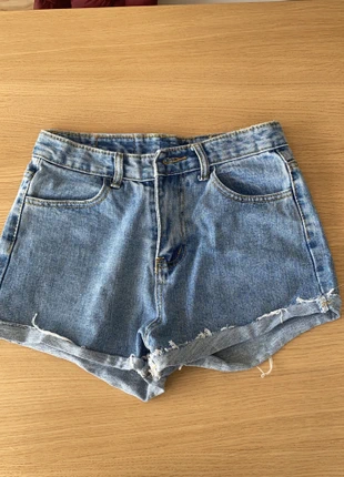 Short en jeans, brand: Fashion Girl, condition: Very good, size: M / 38 / 10, €2.00, €2.80 includes Buyer Protection