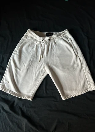 Short Foot Korner, brand: Footkorner, condition: Very good, size: L, €5.00, €5.95 includes Buyer Protection