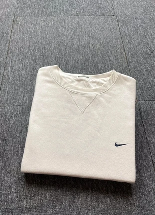 Pull ras du cou, pull col rond, pull de saison blanc vintage Nike taille xl, année 2000, brand: Nike, condizioni: Ottime, taglia: XL, €35.00, €37.45 include la Protezione acquisti