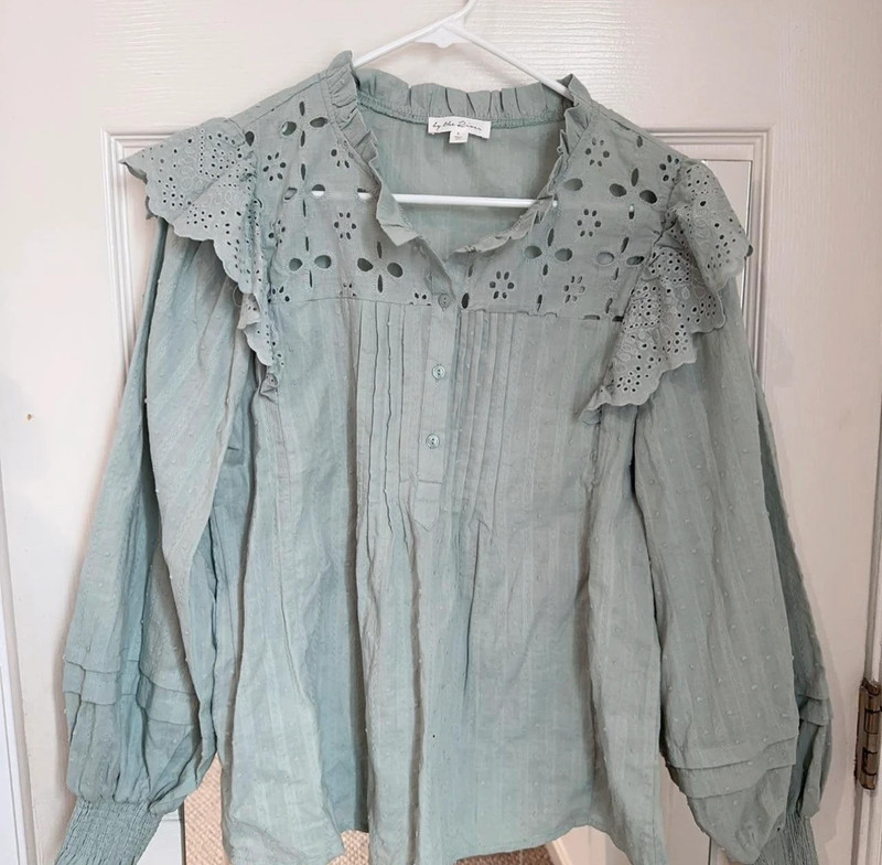 Soft green ruffle top angelic pretty ank rouge 1