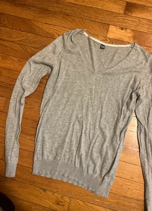 haut manche longue gris col en V T40, marque: Pimkie, état: Très bon état, taille: L / 40 / 12, 2,99 €, 3,84 € Protection acheteurs incluse