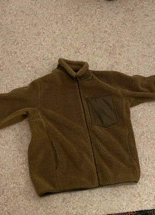 Veste polaire marron uniqlo, brand: Uniqlo, condizioni: Ottime, taglia: L, €15.00, €16.45 include la Protezione acquisti