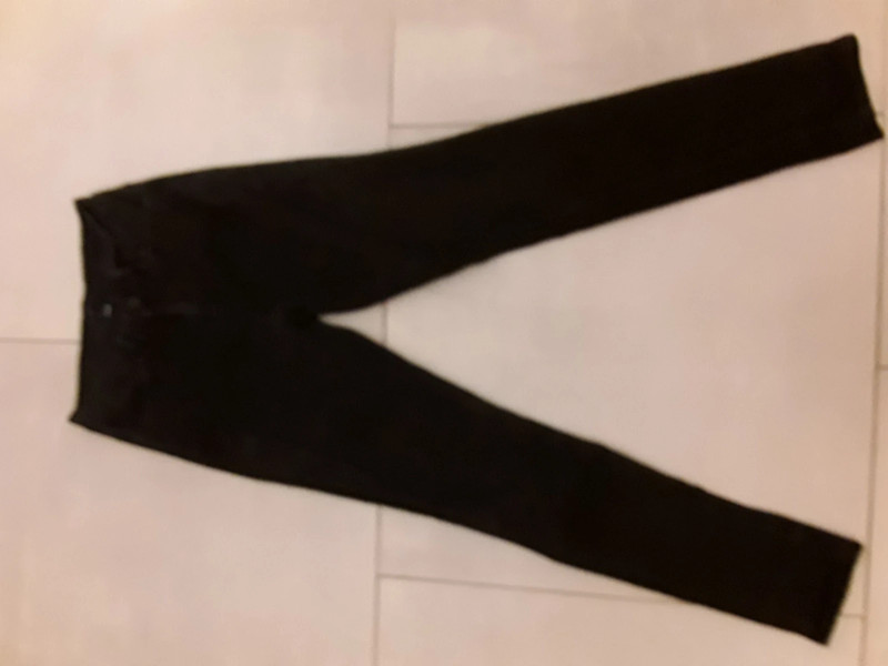 Pantalon kiabi coupe slim 1