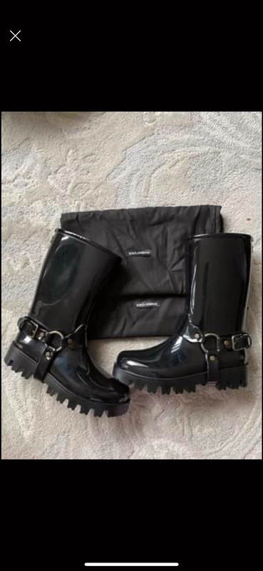 Dolce and gabbana rain boots hotsell