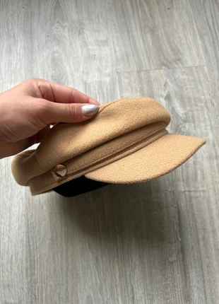 Gavroche pet beige, merk: Beige, staat: Nieuw zonder prijskaartje, maat: M, € 3,50, € 4,38 inclusief Kopersbescherming