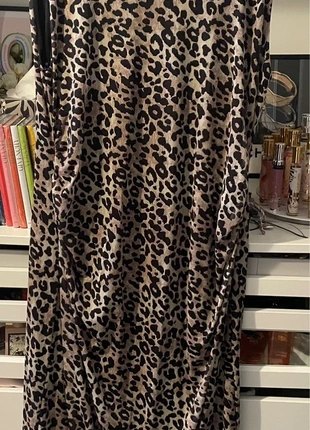Robe longue imprimée léopard C&A taille XL, marke: C&A, zustand: Neu, größe: XL / 42 / 14, 10,00 €, 11,20 € inklusive Vinted-Käuferschutz