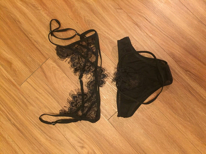 black lingerie set - Vinted