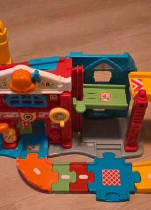 Toet toet brandweer, merk: VTech, staat: Heel goed, maat: Universeel, € 10,00, € 11,20 inclusief Kopersbescherming