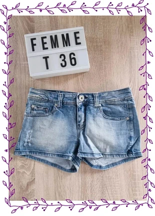 🍂 Short en jean taille 36 / S 🍂, marque: Independent, état: Très bon état, taille: S / 36 / 8, 6,00 €, 7,00 € Protection acheteurs incluse
