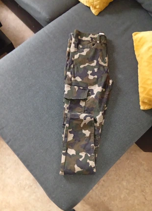 Jean couleur militaire, brand: Don't Call Me Jennyfer, condition: Very good, size: S / 36 / 8, €2.50, €3.33 includes Buyer Protection