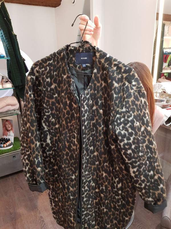 manteau court leopard