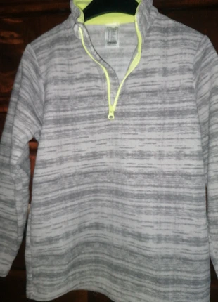 Sweat polaire col zippé gris jaune fluo 6/7 ans, marque: Decathlon, état: Très bon état, taille: 6 ans / 116 cm, 3,00 €, 3,85 € Protection acheteurs incluse