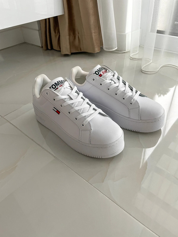 Tommy Jeans nauji batai Vinted