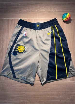 💙💛 Short Nike City Edition Indiana Pacers - Taille S, marke: Nike, zustand: Sehr gut, größe: S, 35,00 €, 37,45 € inklusive Vinted-Käuferschutz