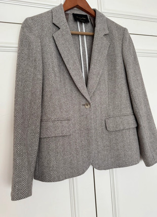 Massimo Dutti Herringbone Wool-Blend Blazer, marque: Massimo Dutti, état: Très bon état, taille: M / 38 / 10, 33,00 €, 35,35 € Protection acheteurs incluse