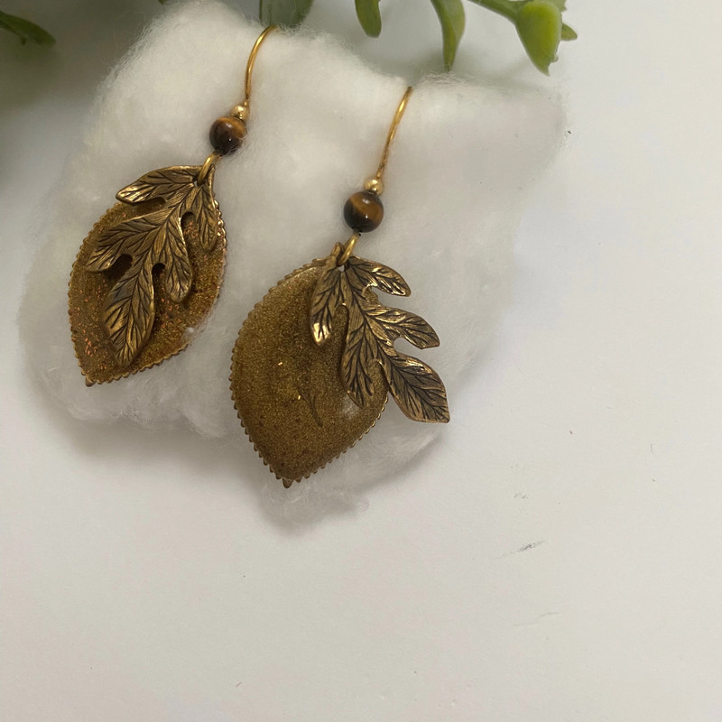 Forrest fairy glitter gold brass feather leaf earrings 4