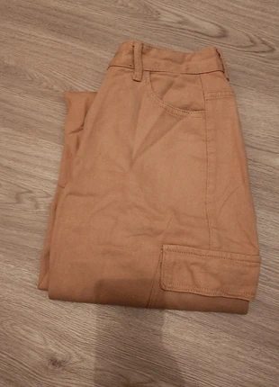 Jean beige, marke: Shein, zustand: Zufriedenstellend, größe: M / 38 / 10, 2,00 €, 2,80 € inklusive Vinted-Käuferschutz