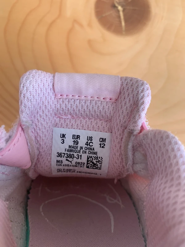 Baskets Puma bébé fille – roses pailletées – Pointure 19 - photo numéro 4