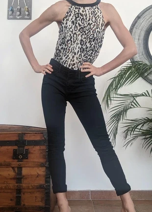 Top Léopard col noir , marca: Cache Cache, estado: Muy bueno, tamaño: S / 36 / 8, 11,00 €, 12,25 € Protección al comprador incluida