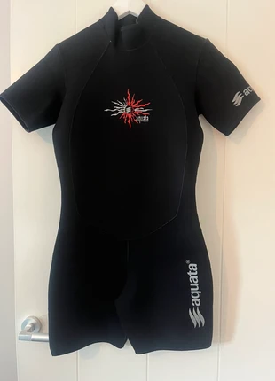 Shortie, merk: aquata, staat: Heel goed, € 20,00, € 21,70 inclusief Kopersbescherming