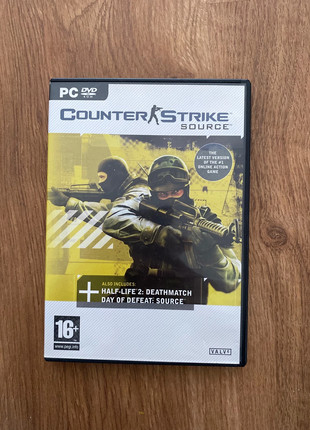 Counter Strike Source + 2 jogos PC - Vinted