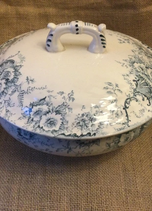 Plat terre de fer Hippolyte Boulenger et Cie, marque: Hippolyte Boulenger et Cie, état: Bon état, 12,00 €, 13,30 € Protection acheteurs incluse